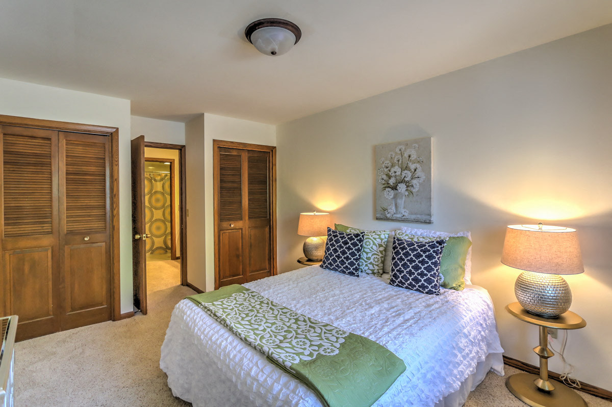 Cambridge Place Apartments in Maple Bluff, WI